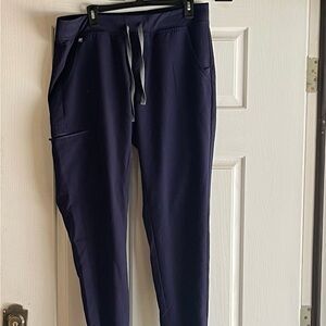 Figs Women’s Navy High Waisted Zamora Jogger pants
Large Tall